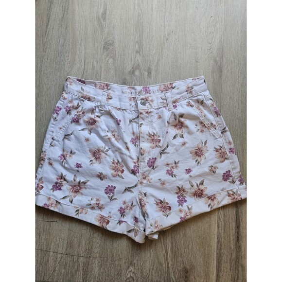 American Eagle Outfitters Pants - American Eagle Floral Mom Shorts Size‎ 12 Denim White Pink Jean Spring Summer